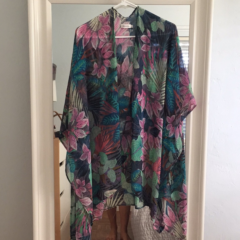 Beautiful print kimono